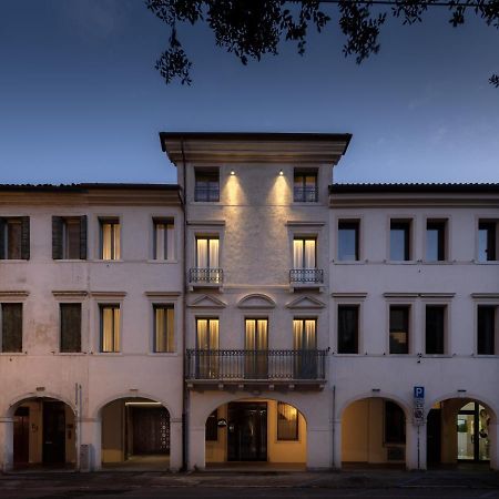 Апартаменти Al Pio Luxury Nest Тревізо Екстер'єр фото